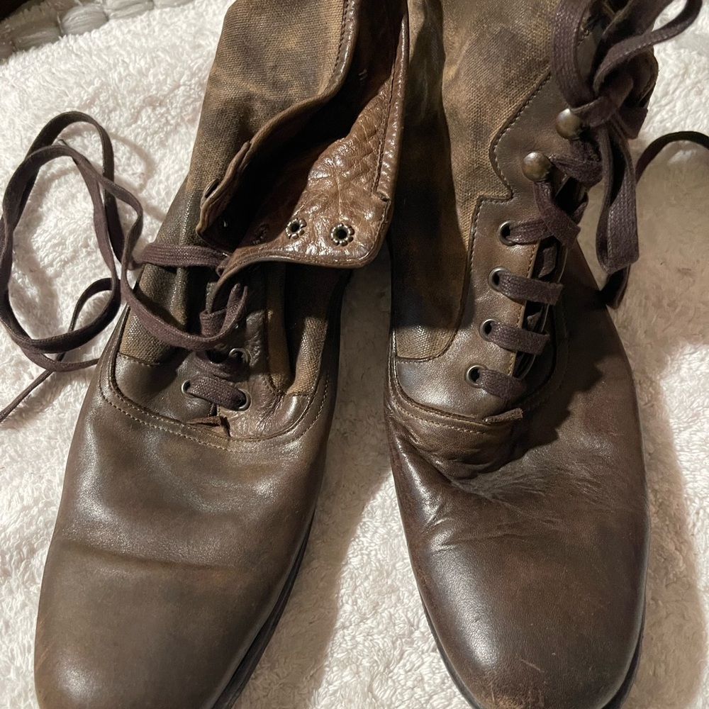 John Varvatos Brown Leather Lace-Up Boots